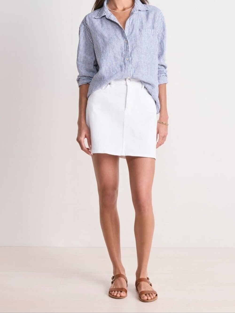 Vineyard Vines White Mini Skirt Size 14
